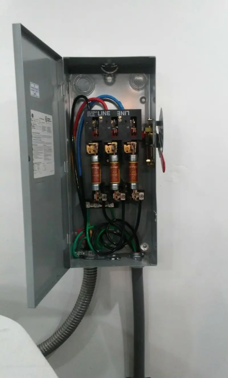 Three-phase disconnect switch installed for Electrical Wiring & Rewiring in Lawrence Park